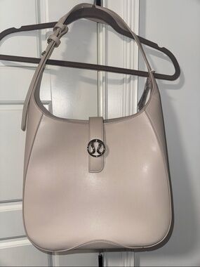 lululemon athletica Cream-Lean Leather Shoulder Bag